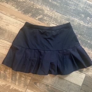 Navy blue FILA athletic skirt